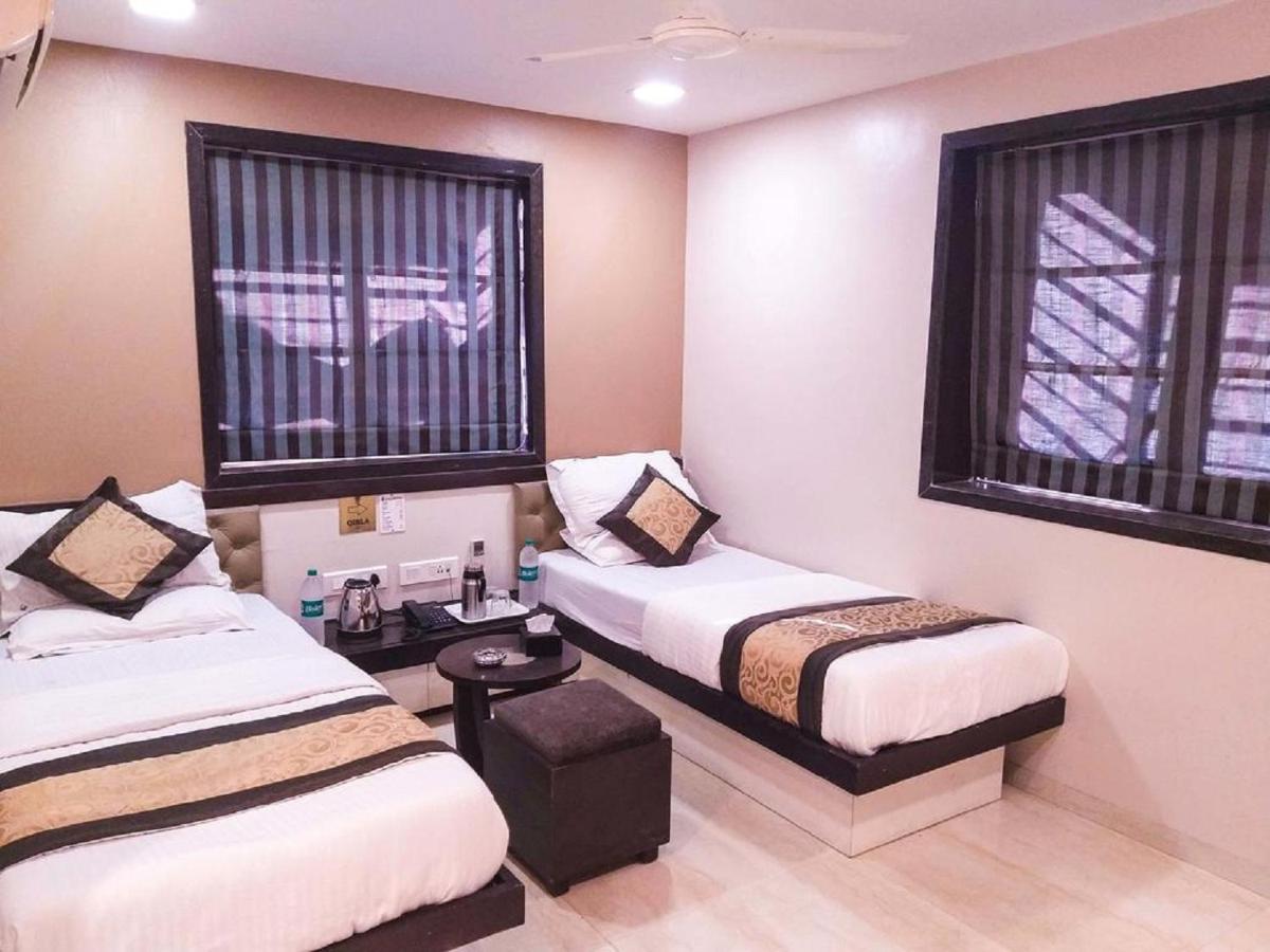 Hotel The Westend Green Нью-Дели Экстерьер фото